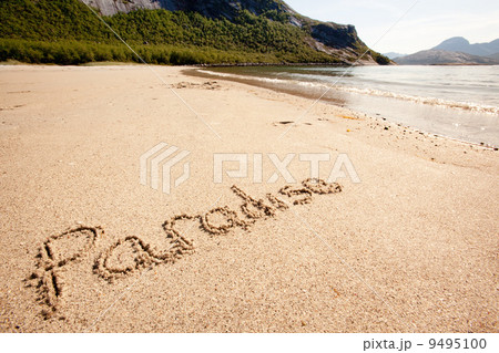 Paradise Island Paradise Island 9495100