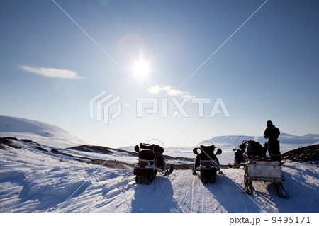 Winter Adventure Landscape 9495171
