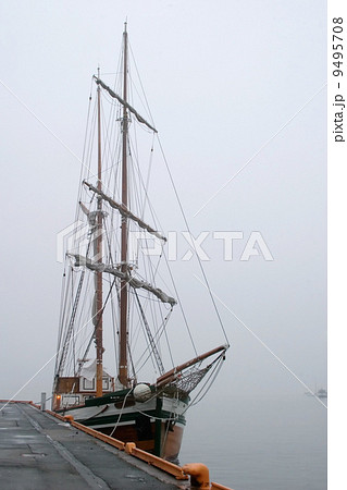 Pirate Ship in Fog 9495708
