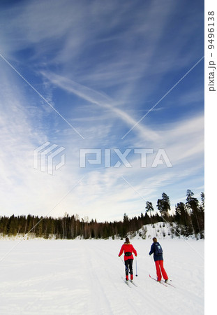 Skiing Skiing 9496138