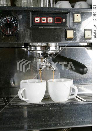 Two Cups Espresso 9496435