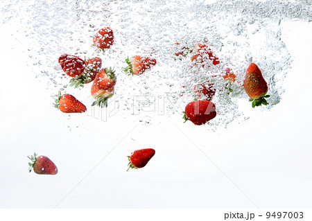 Strawberry Bubble Background Strawberry Bubble Background 9497003