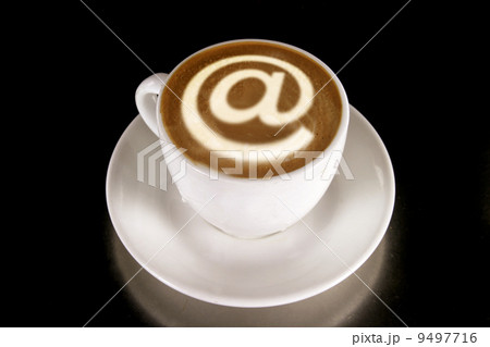 Internet Cafe 9497716