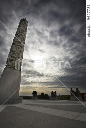 Statue Park Oslo - Obelisk Statue Park Oslo - Obelisk 9497781
