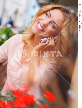 9502981