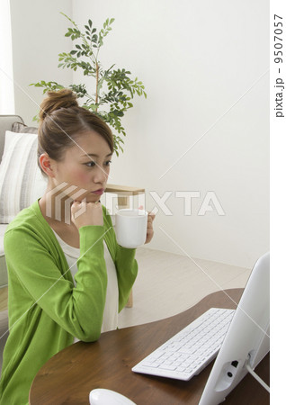 どうしようかなぁ どうしようかなぁ 9507057
