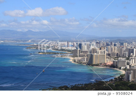 ダイヤモンドヘッドからのワイキキの眺め 9508024