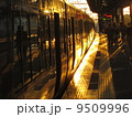 光る電車 9509996