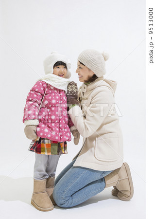 冬の服装の親子 冬の服装の親子 9513000