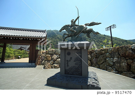 若き日の信長像 9517470