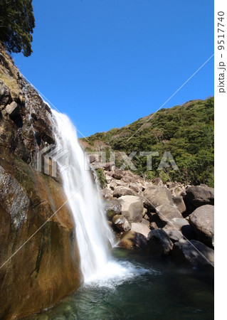 鼻白の滝 9517740