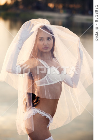 Sexual bride Sexual bride 9518921