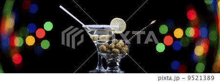 party background with  fresh coctail 9521389