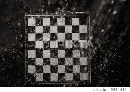 Chessboard under the rain Chessboard under the rain 9524412