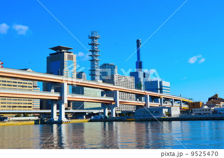 神戸港（兵庫県神戸市） 9525470