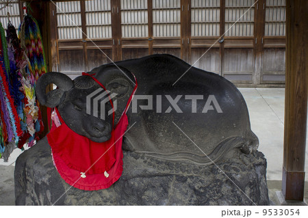 牛嶋神社の撫牛 9533054