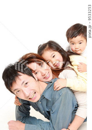 ４人家族 9533253