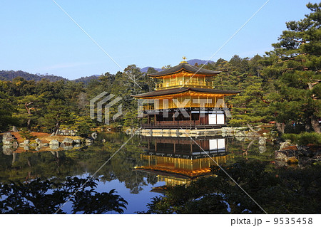 金閣寺　舎利殿 9535458