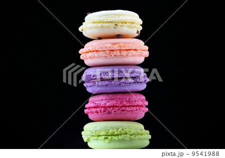 Set of macaron 9541988