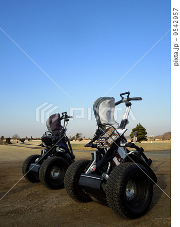 セグウェイでゴルフ 9542957