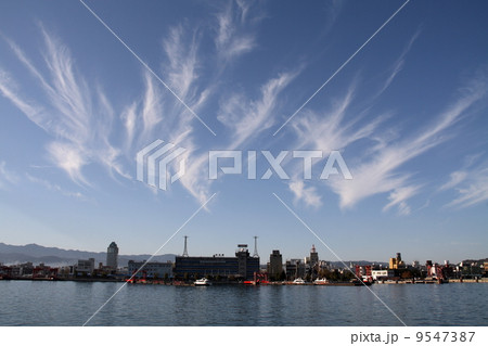 今治港の火の鳥の雲 今治港の火の鳥の雲 9547387