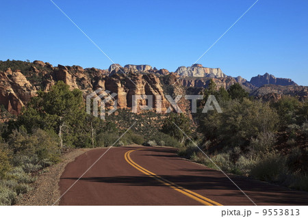 ザイオン国立公園コロブ・テラス・ロード ザイオン国立公園コロブ・テラス・ロード 9553813