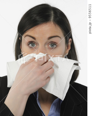 Women with allergies 9556511