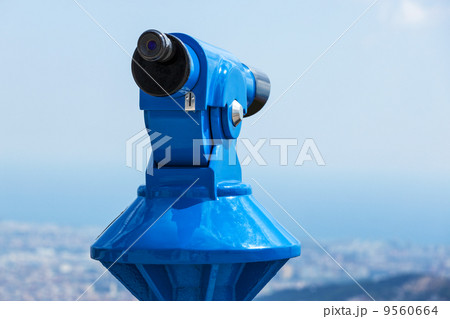 device for observing 9560664