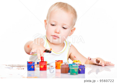 Little baby paint by his hands. Little baby paint by his hands. 9560722