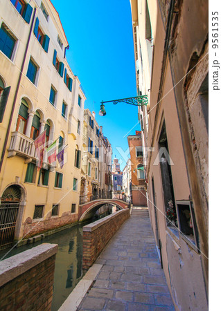 ヴェネツィアの運河 ヴェネツィアの運河 9561535
