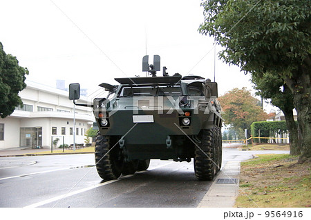 装甲車 9564916