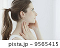 女性のビューティーシーン 9565415