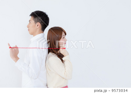 赤い糸で繋がる二人 9573034