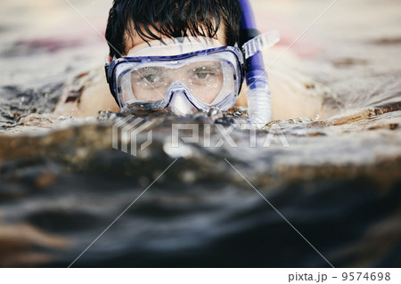 diving 9574698