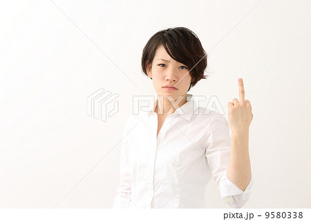 怒る女性 怒る女性 9580338