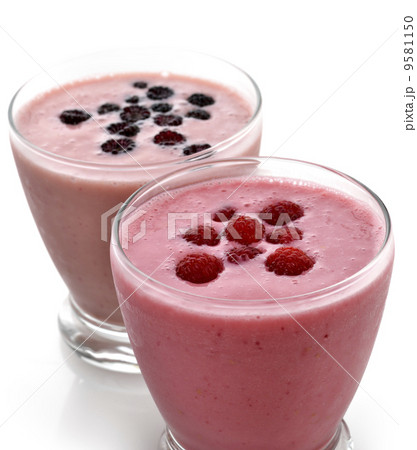 Raspberry And Blackberry Smoothie 9581150