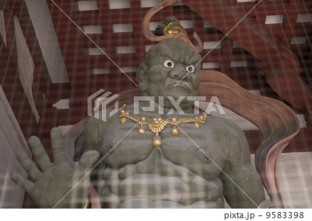 四天王寺中門の金剛力士像 四天王寺中門の金剛力士像 9583398