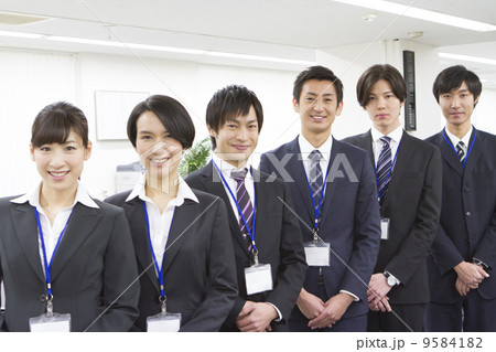 ビジネスチームイメージ 9584182