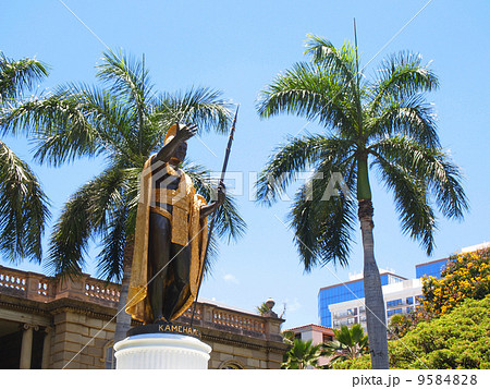 ハワイのカメハメハ大王像 ハワイのカメハメハ大王像 9584828