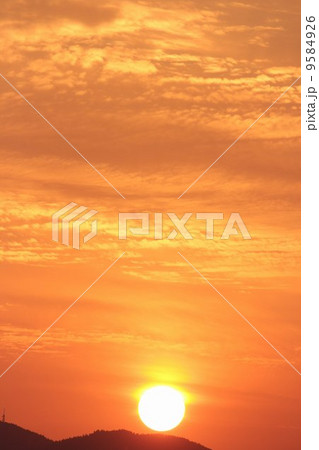 夕日の金峰山 9584926