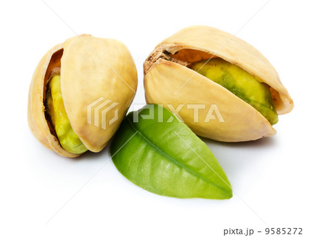 Pistachio nuts 9585272