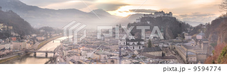 Panoramic view of Salzburg skyline  9594774