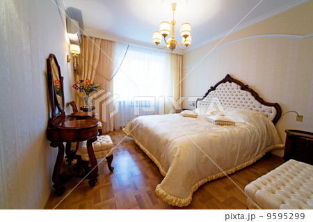 Beautiful bedroom 9595299