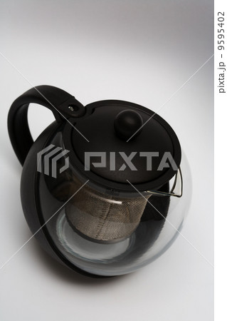 Modern glass teapot 9595402