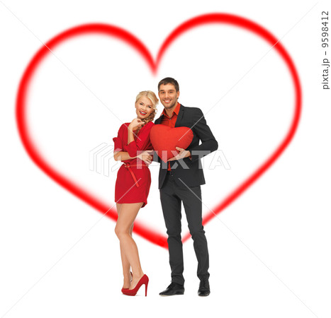 beautiful couple holding big heart beautiful couple holding big heart 9598412