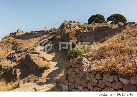 Ancient ruins of Pergamon 9617940