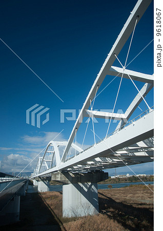 大阪モノレール淀川鉄橋 9618067