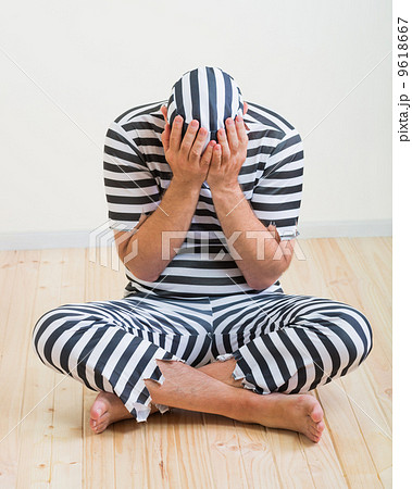 man prisoner man prisoner 9618667