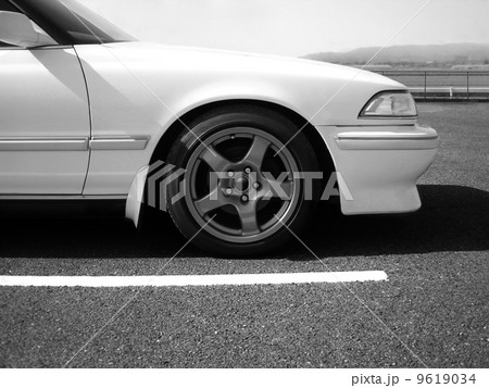車　フロント 9619034