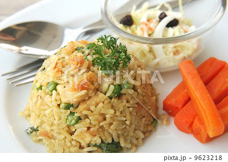 green curry fried rice green curry fried rice 9623218